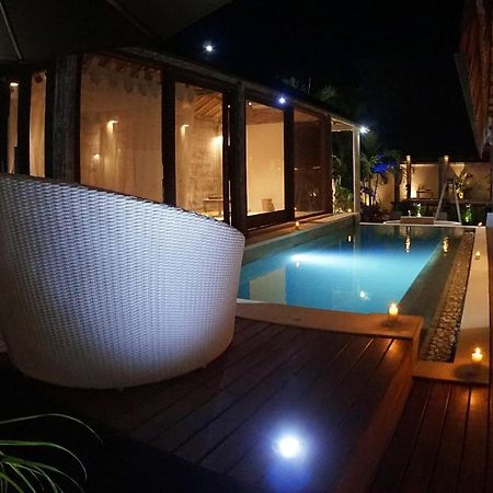 Promo! Private Vacation Rentals Villa, 2 Pools,4 Bedrooms,4 Bathrooms, Bali Seminyak Bagian luar foto