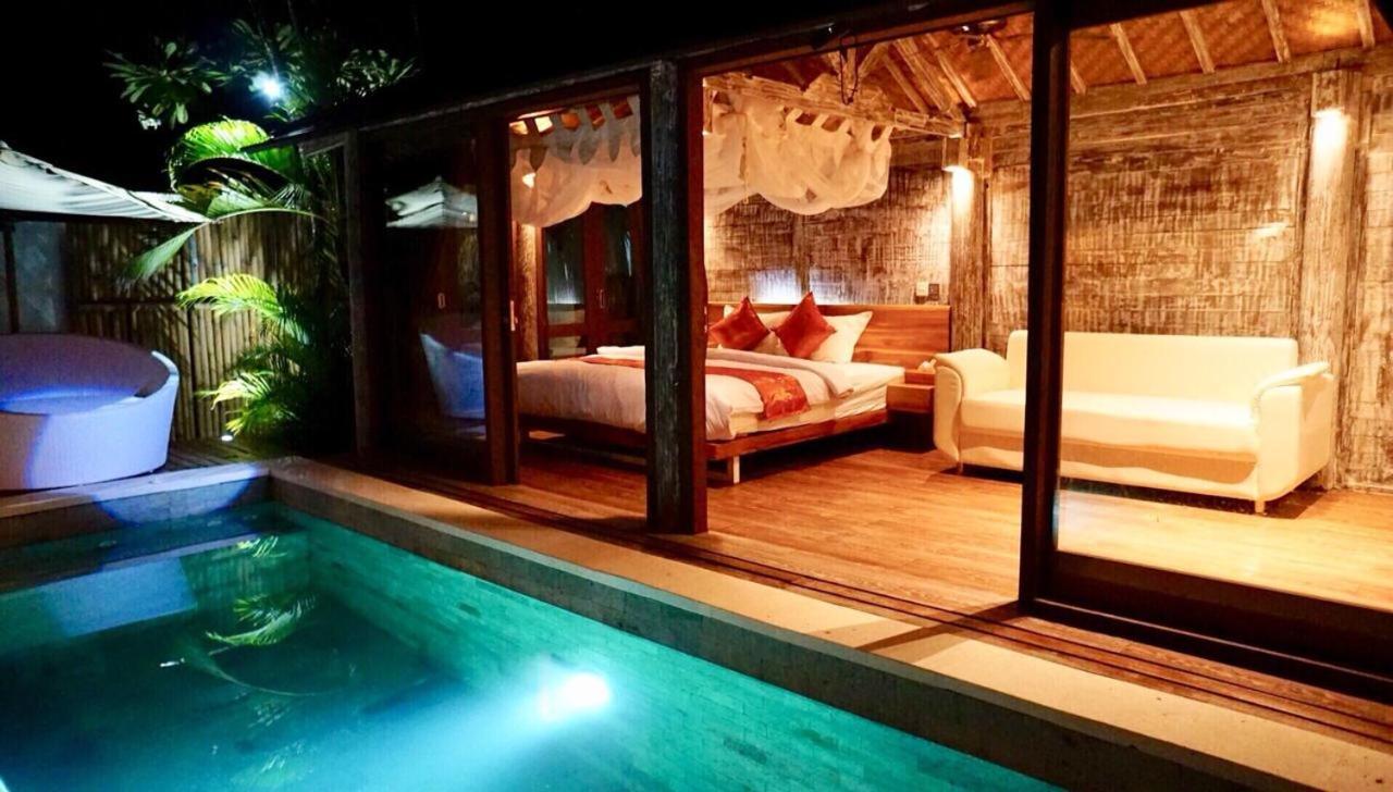 Promo! Private Vacation Rentals Villa, 2 Pools,4 Bedrooms,4 Bathrooms, Bali Seminyak Bagian luar foto