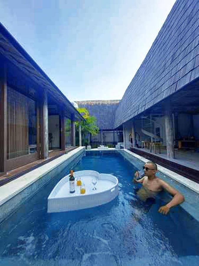 Promo! Private Vacation Rentals Villa, 2 Pools,4 Bedrooms,4 Bathrooms, Bali Seminyak Bagian luar foto